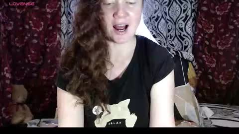Snapshot of emilydoth chatting on 14, 10, 2025 EmilyDoth online show from 14, 10, 2025