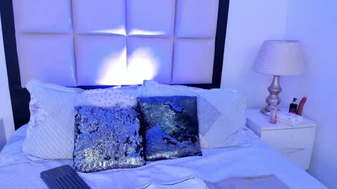 Emily online show from 17, 12, 2024