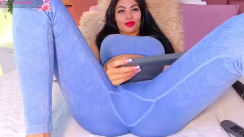 Snapshot of emilyflame chatting on 12, 7, 2026 Emily Flame online show from 12, 7, 2026