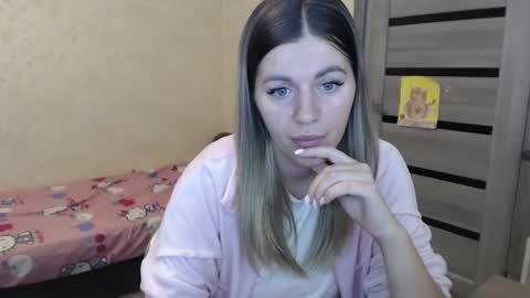 emilyfork online show from 23, 11, 2025