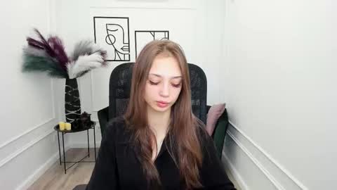 Emily online show from 19, 11, 2025