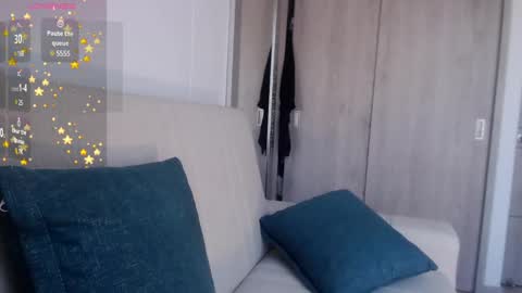 Emily online show from 10, 12, 2024