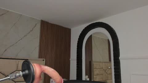 Emily Hendrix online show from 27, 1, 2025