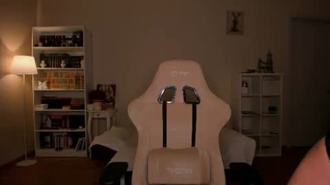 Alina online show from 11, 6, 2026