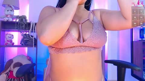 Snapshot of emilyjewell1 chatting on 3, 10, 2025 Emily online show from 3, 10, 2025
