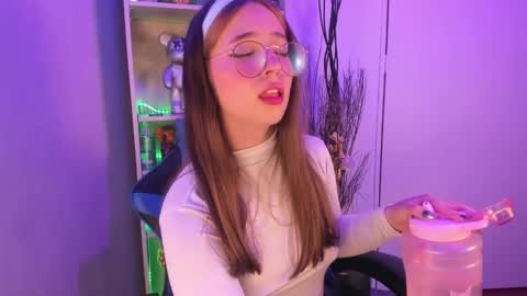 VALEEEN online show from 6, 3, 2025