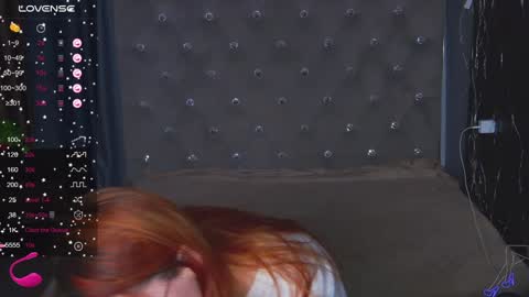 EmilyKents online show from 4, 2, 2025