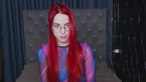 EmilyKents online show from 8, 10, 2025