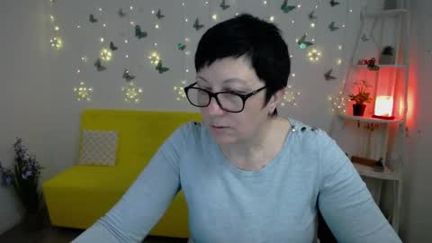 Emily online show from 16, 4, 2026