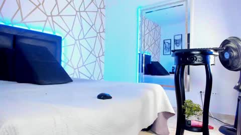         online show from 3, 2, 2025