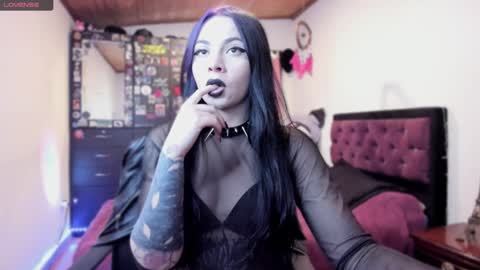  Emily Support me to have 100 likes plx online show from 26, 12, 2024