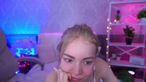  MY NAME IS Emily WELCOME EVERYONE I WILL BE HAPPY TO GIVE YOU WHAT YOU HAVE DREAMED OF FOR SO LONG online show from 13, 2, 2026