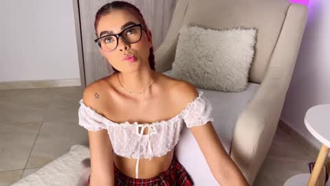 Emily online show from 10, 9, 2025