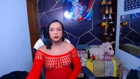 Snapshot of emilytssweet chatting on 17, 10, 2025 Emily online show from 17, 10, 2025