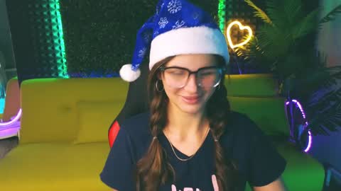 Emily online show from 22, 12, 2024