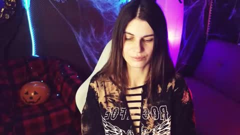 Emily online show from 1, 11, 2025