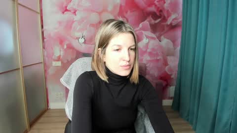 EmilyWalkers online show from 11, 12, 2024