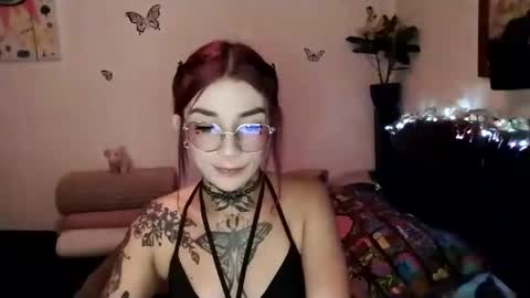 Valentina independent model online show from 8, 2, 2025