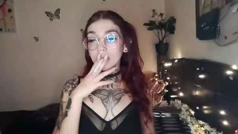 Snapshot of emilywhitee_ chatting on 13, 1, 2026 Valentina independent model online show from 13, 1, 2026