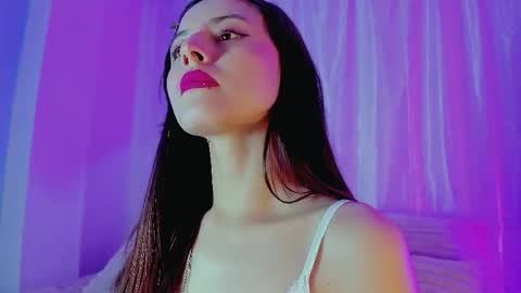    online show from 28, 3, 2026