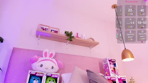 Emily Bank online show from 3, 2, 2025