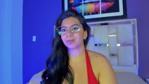 Snapshot of emilyy_cooperr chatting on 21, 2, 2026 emilyy_cooperr online show from 21, 2, 2026