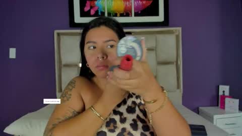 Snapshot of emilyy_cooperr chatting on 27, 2, 2026 emilyy_cooperr online show from 27, 2, 2026