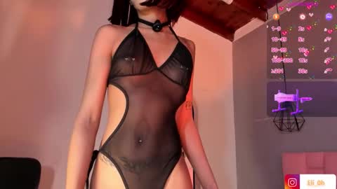 Snapshot of emilyy_queen chatting on 3, 12, 2025 Emily online show from 3, 12, 2025