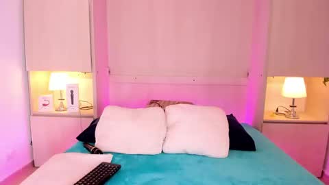 Emily online show from 9, 1, 2025