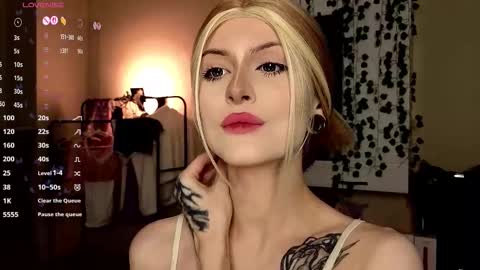 emimiy online show from 9, 11, 2025