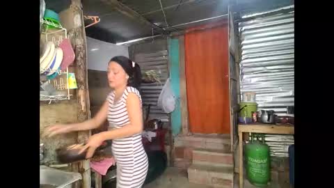 L i a    time online 7am - 1pm Gtm-5  online show from 18, 2, 2026