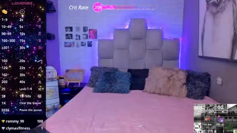 Snapshot of emma__15 chatting on 6, 1, 2025 emma online show from 6, 1, 2025