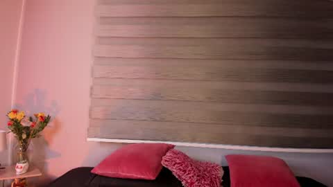 Snapshot of emma__clark__ chatting on 24, 6, 2026 Emma Clark online show from 24, 6, 2026