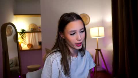 Snapshot of emma__cutiee chatting on 21, 12, 2024 Your Emma online show from 21, 12, 2024