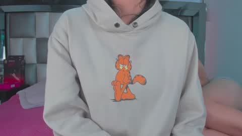 Snapshot of emma__js_ chatting on 1, 10, 2025 emma__js_ online show from 1, 10, 2025