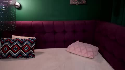 emma_adorablle online show from 11, 3, 2025