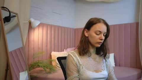 Snapshot of emma_chaser chatting on 6, 5, 2026 emma_chaser online show from 6, 5, 2026