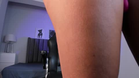 Snapshot of emma_crawford_ chatting on 3, 3, 2026 Emma online show from 3, 3, 2026