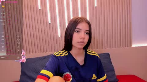 Snapshot of emma_doll7 chatting on 23, 6, 2026 E online show from 23, 6, 2026
