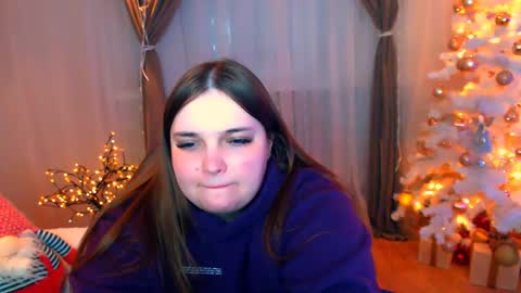 Snapshot of emma_dorn chatting on 15, 12, 2024 Eva online show from 15, 12, 2024
