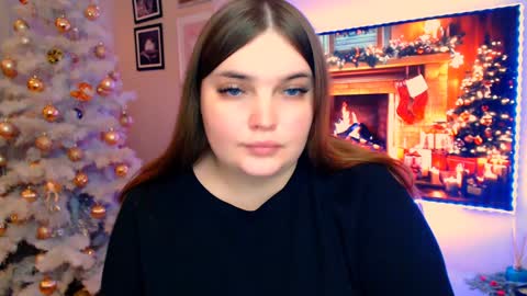 Snapshot of emma_dorn chatting on 23, 12, 2024 Eva online show from 23, 12, 2024