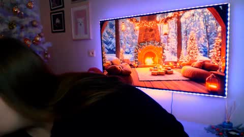 Snapshot of emma_dorn chatting on 24, 12, 2024 Eva online show from 24, 12, 2024