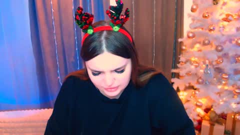 Snapshot of emma_dorn chatting on 26, 12, 2024 Eva online show from 26, 12, 2024