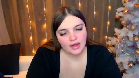 Snapshot of emma_dorn chatting on 10, 1, 2025 Eva online show from 10, 1, 2025