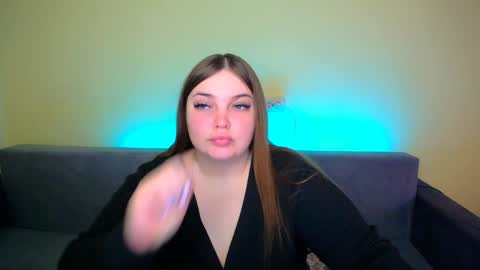 Snapshot of emma_dorn chatting on 1, 2, 2025 Eva online show from 1, 2, 2025