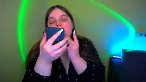 Snapshot of emma_dorn chatting on 15, 9, 2025 Eva online show from 15, 9, 2025