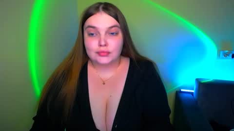 Snapshot of emma_dorn chatting on 18, 9, 2025 Eva online show from 18, 9, 2025