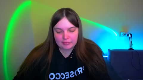 Snapshot of emma_dorn chatting on 24, 9, 2025 Eva online show from 24, 9, 2025