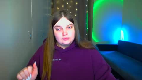 Snapshot of emma_dorn chatting on 11, 10, 2025 Eva online show from 11, 10, 2025