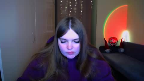 Snapshot of emma_dorn chatting on 19, 12, 2025 Eva online show from 19, 12, 2025